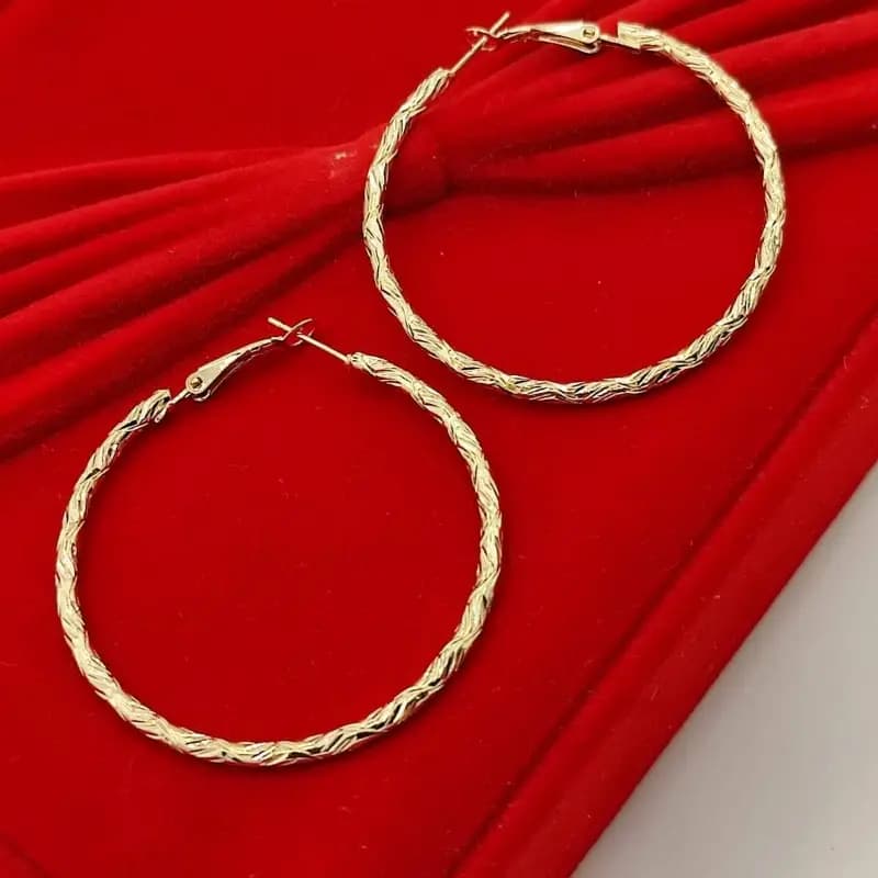 Round Golden Baali